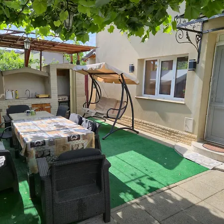 Casa Any Două Mai